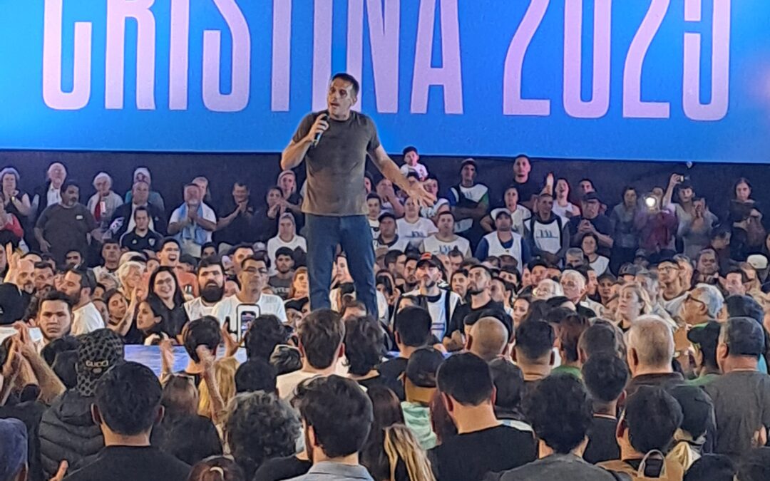 Julián Álvarez: “Hay una mayoría popular que está profundamente convencida que el único héroe es el héroe colectivo”