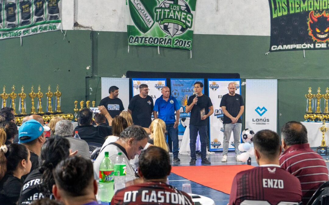 Julián Alvarez: “Los clubes cumplen un rol social fundamental y nuestro objetivo es que más chicos puedan acercarse al deporte”