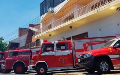Bomberos Voluntarios de Bernal viajan a combatir el incendio forestal en Esquel