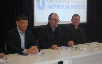 Cátedra Libre «Pensamiento Político y Social del Papa Francisco» en la UNAJ