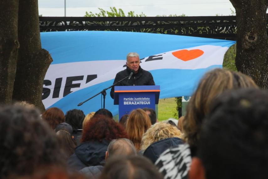 En el acto por el Día de la Lealtad Peronista, Balor afirmó: «Yo soy leal a Juan José Mussi»